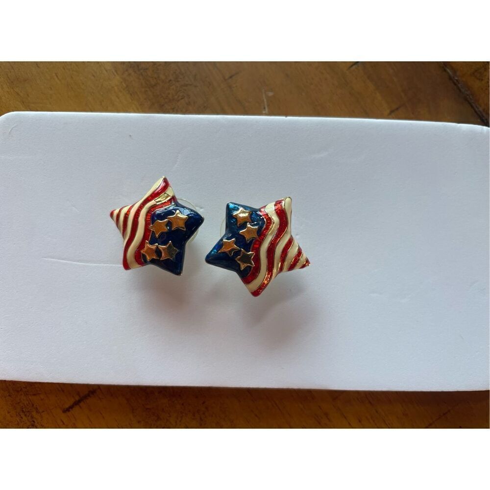 ENAMEL STAR FLAG POST EARRINGS w/GOLD TONE STARS & STRIPES RED WHITE BLUE